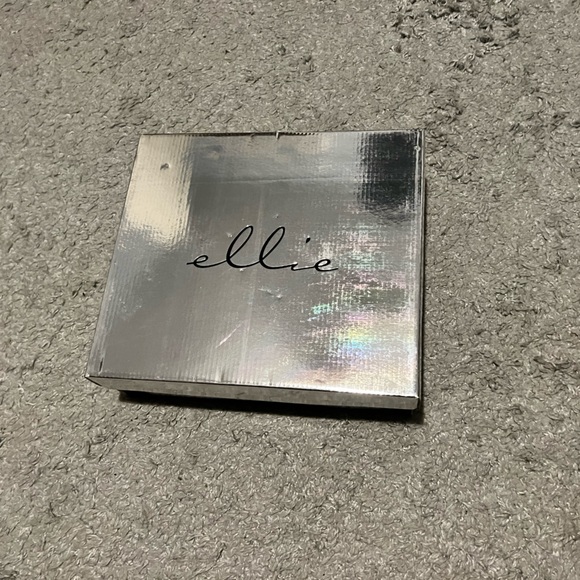 Ellie Platform heels Size 11 - Picture 2 of 12